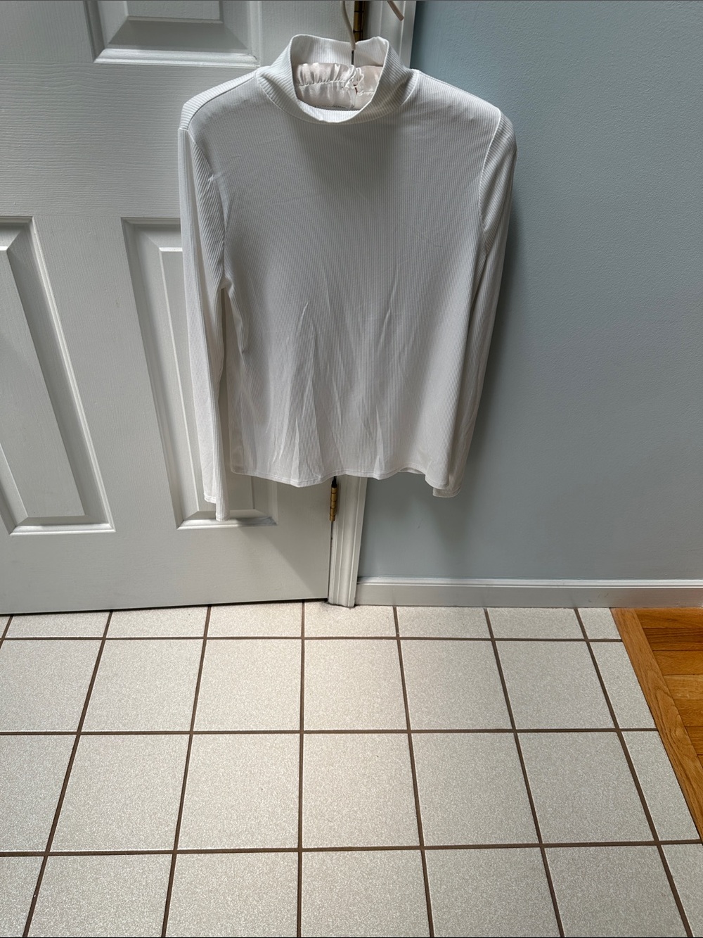 NOBO White Ribbed Women’s top - Picture 2 of 3